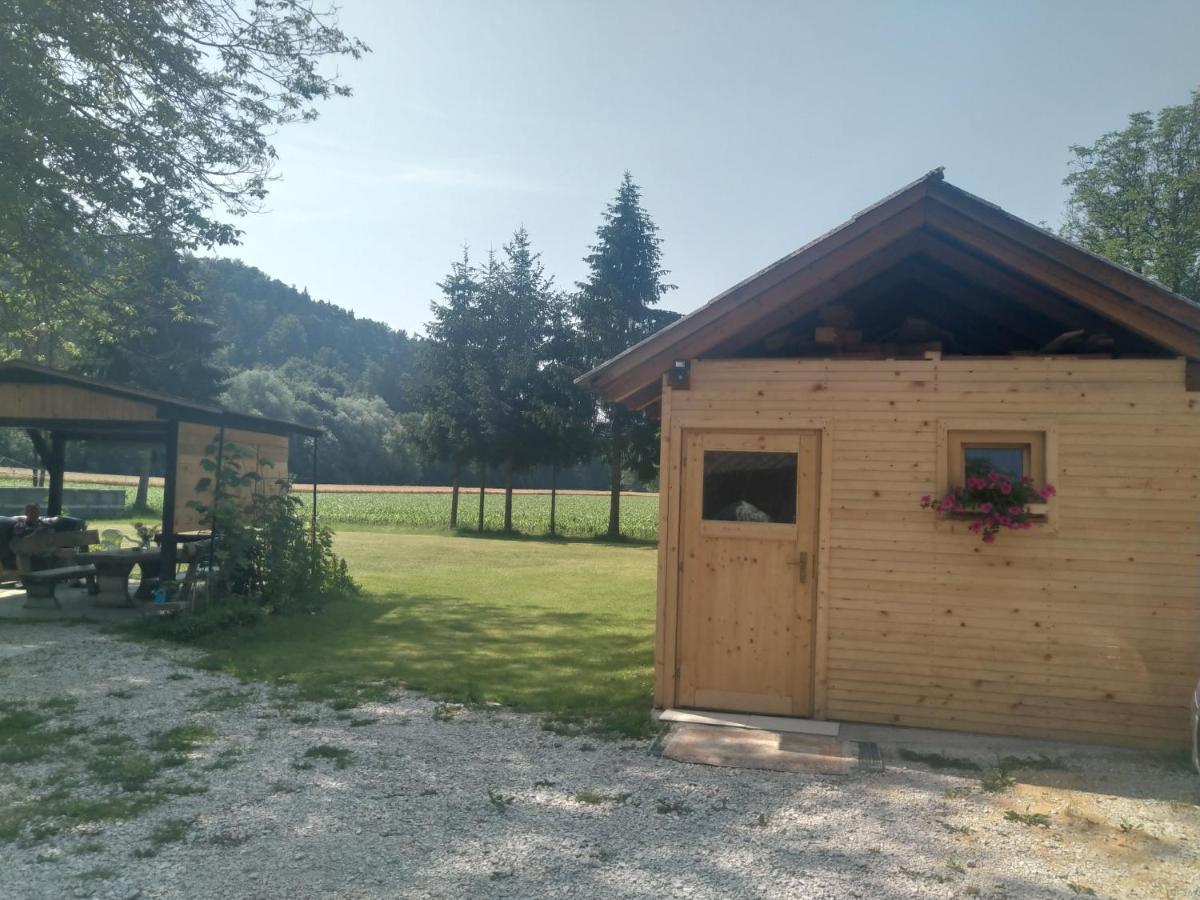 Hiska Zeleni Raj Villa Podnart Eksteriør billede